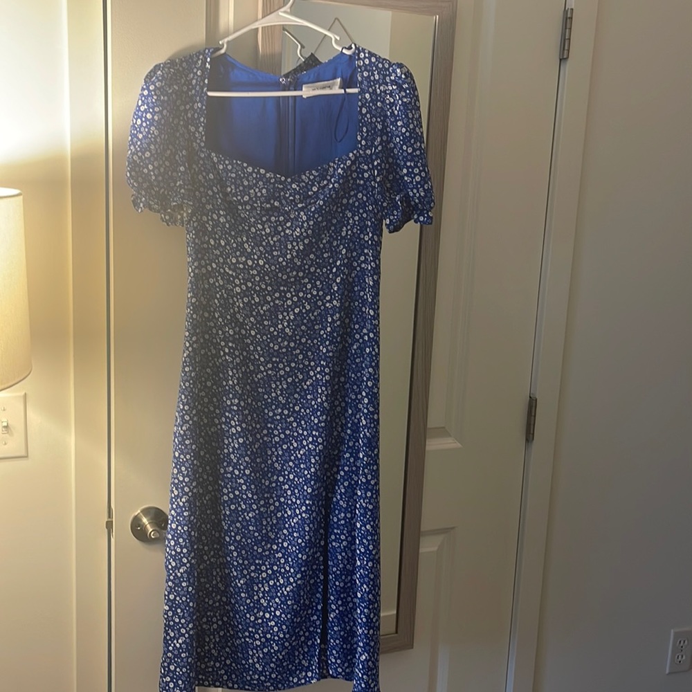 Hello Molly blue/white floral midi dress with slit